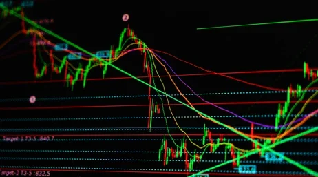 Trading vs. Long-Term Investing: Finding the Strategy That Builds Real Wealth