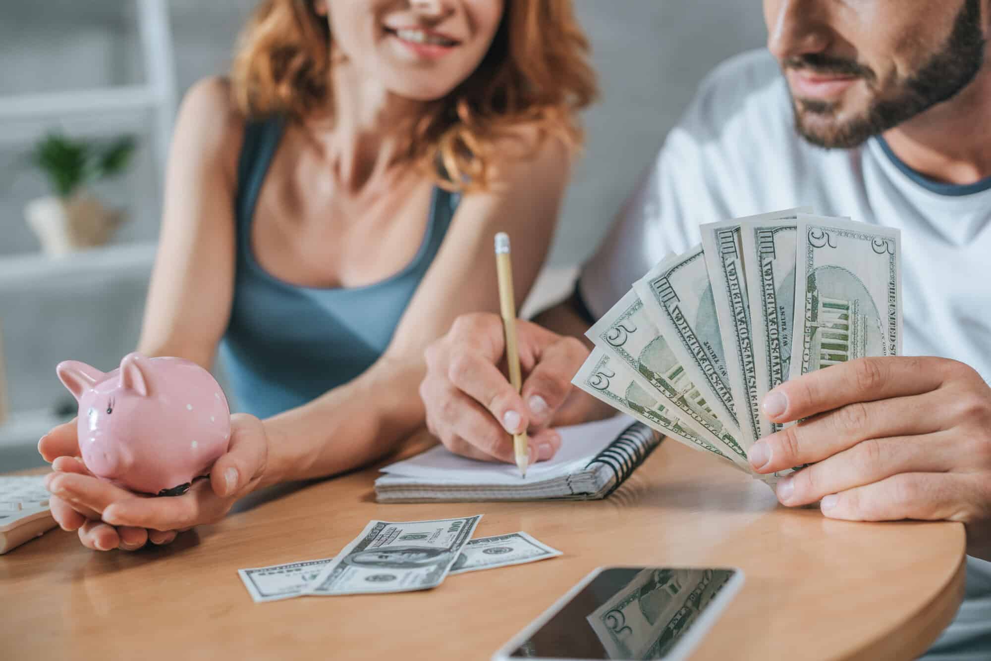 Relationships and Money: Spotting Financial Red Flags Before They Cost You